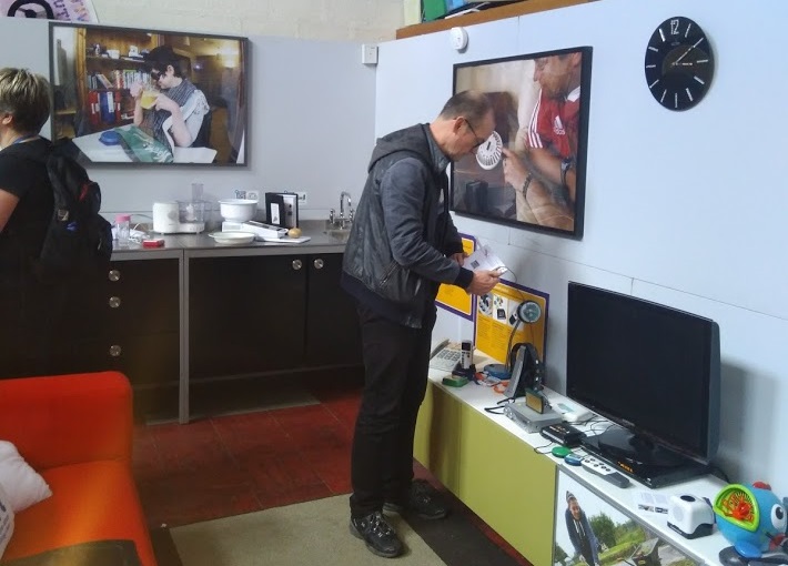 Chris viewing some gadgets on display at the Smarthouse